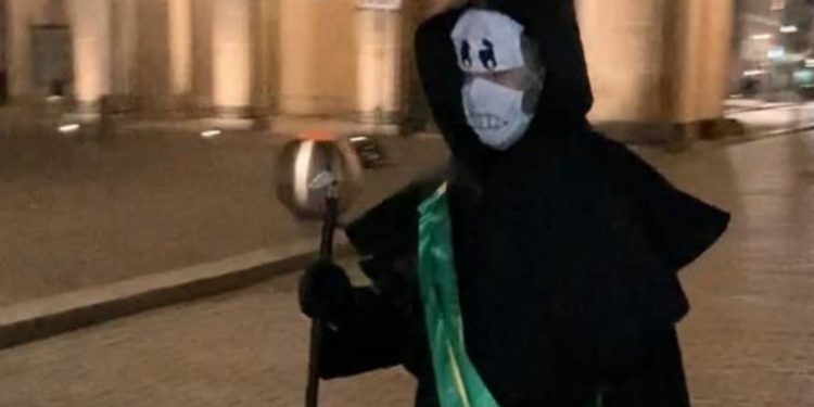 Evangélicos prefieren su religión a vacunarse