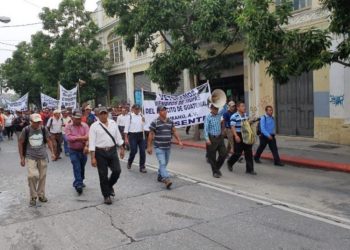 Ex militares realizan manifestaciones en diferentes puntos del paí­s