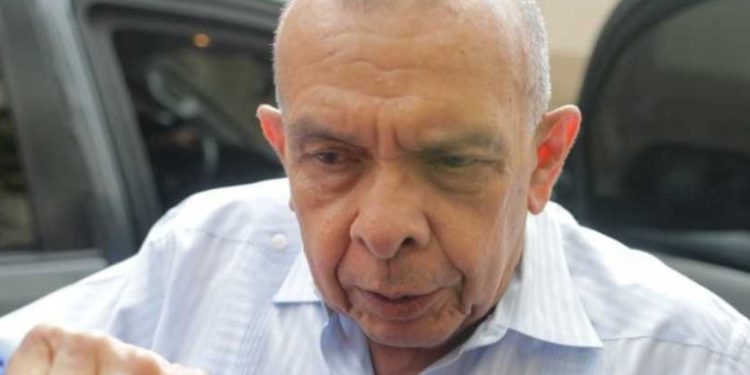Ex presidente hondureño Porfirio Lobo sale bajo fianza