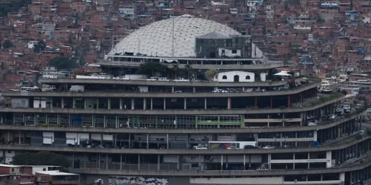 Excarcelan a familiares de activista venezolana