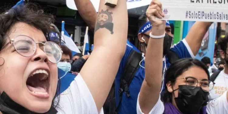 Exiliados acusan a Trump por elogiar la Nicaragua de Ortega