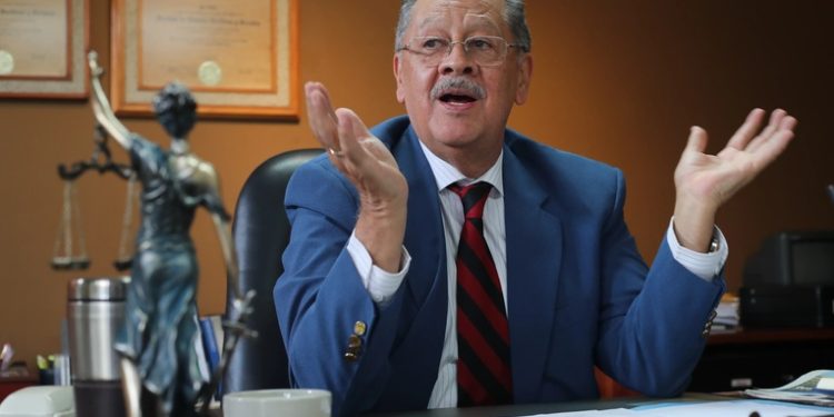 Exmagistrado del TSE, Gabriel Medrano, confía en el proceso electoral de segunda vuelta