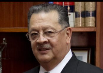 Exmagistrado del TSE respalda solicitud de jueces suplentes para restablecer pleno