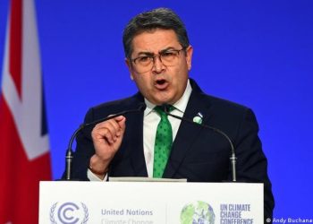 Expresidente de Honduras pedido en extradición por EE.UU. pide casa por cárcel
