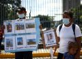 Familiares piden liberación de detenidos en El Salvador durante estado de excepción