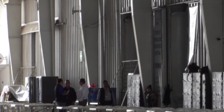 FECI concluye allanamiento en el Centro de Operación del Proceso Electoral