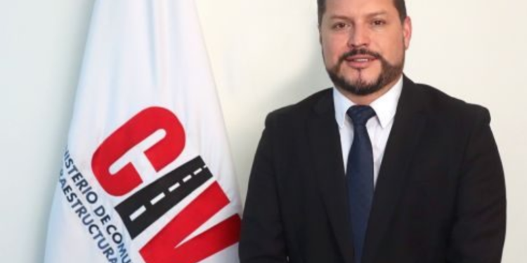 FECI inicia investigaciones en los ministerios de Comunicaciones y Finanzas