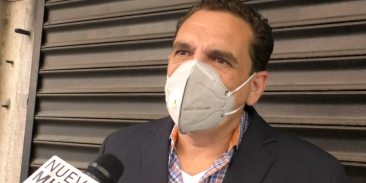 Felipe Alejos deberá aclarar su situación según diputado de bancada TODOS