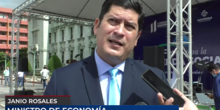 Feria de la Vivienda Social fue inaugurada hoy por autoridades en la Plaza de la Constitución