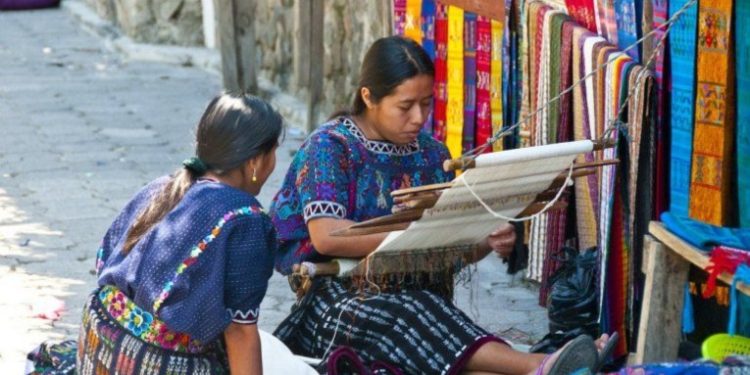 Feria del Empleo para mujeres entra en vigencia el 26 de noviembre