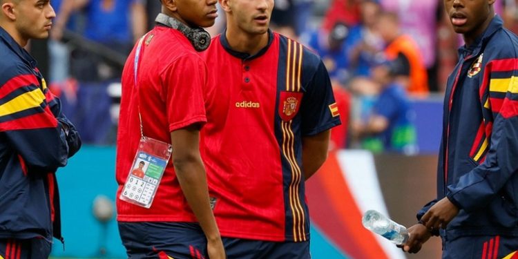 Ferran Torres: Me gustaría jugar con Nico Williams en el Barça