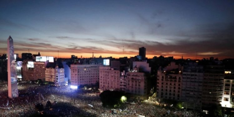 Fervor y entusiasmo en Argentina tras triunfo en el Mundial
