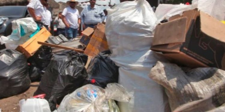 Fiestas de fin de año dejan miles de toneladas de basura