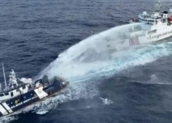 Filipinas denuncia agresión china con cañones de agua