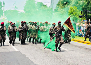 Fin de semana largo y sin celebración por el Dí­a del Ejército
