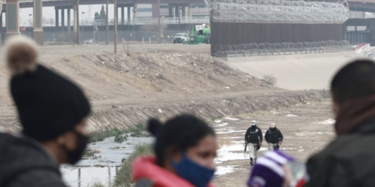 Fin del Tí­tulo 42: EEUU adelanta nuevas medidas migratorias y apertura de centros de procesamiento en la región