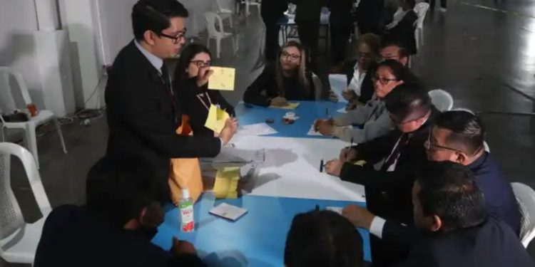 Finalizada elección de comisionados del CANG, solo falta juramentación del Congreso