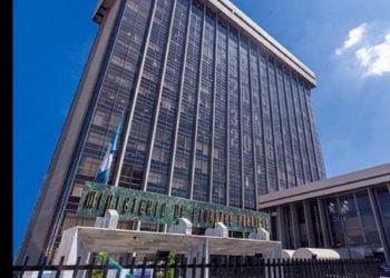 Finanzas informa fallas técnicas por bajón eléctrico y trabaja para restablecer sistemas