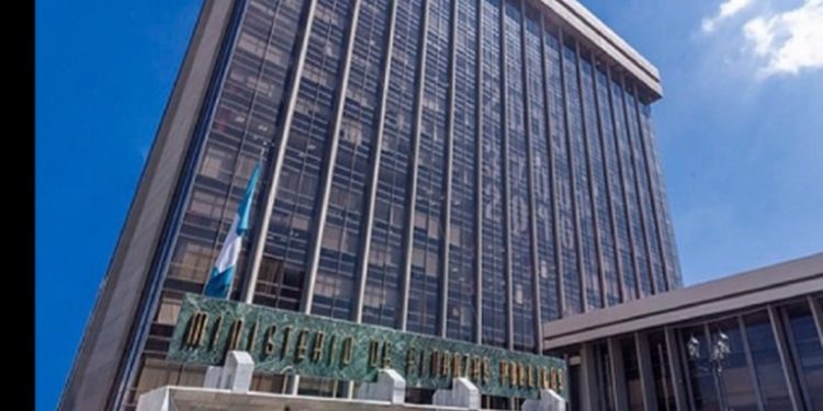 Finanzas informa fallas técnicas por bajón eléctrico y trabaja para restablecer sistemas