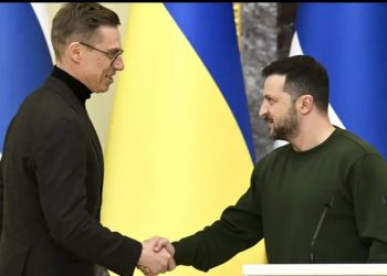 Finlandia y Ucrania firman acuerdo de seguridad a 10 años