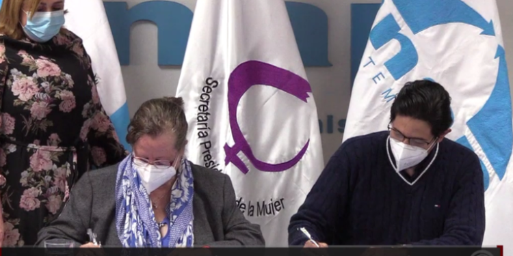 Firman convenio que garantiza la atención en equidad y derechos humanos de las mujeres