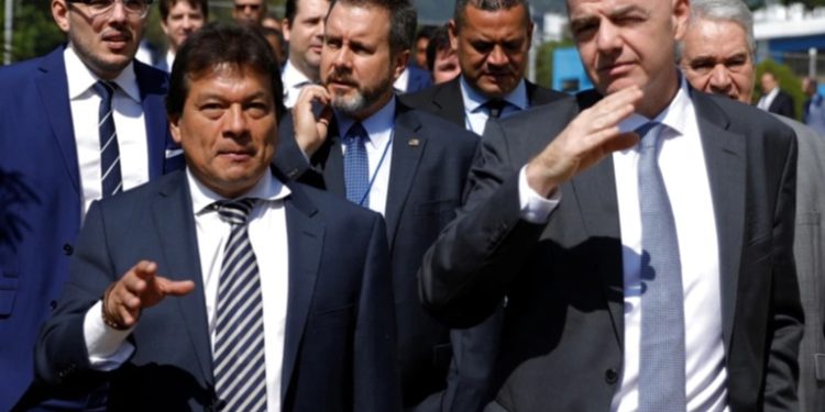 Fiscalí­a allana la sede de la Federación Salvadoreña de Fútbol