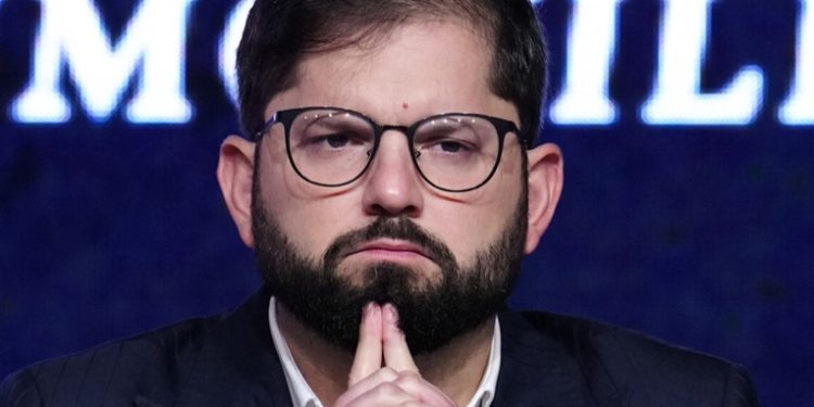 Fiscalía de Chile inicia investigación por acceso ilegal a datos de la denuncia contra Boric