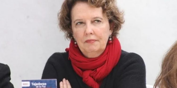 Fiscalía Especial contra la Impunidad solicita extradición de académica a España por caso de lavado de dinero