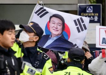 Fiscalía surcoreana registra casa del expresidente Yoon