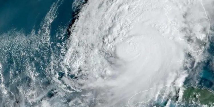 Florida se prepara para lo peor con la llegada de Milton