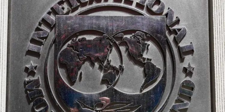 FMI acuerda con Ecuador un crédito por USD 4.000 millones