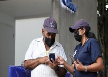 FMI insta a El Salvador a eliminar al bitcóin como moneda