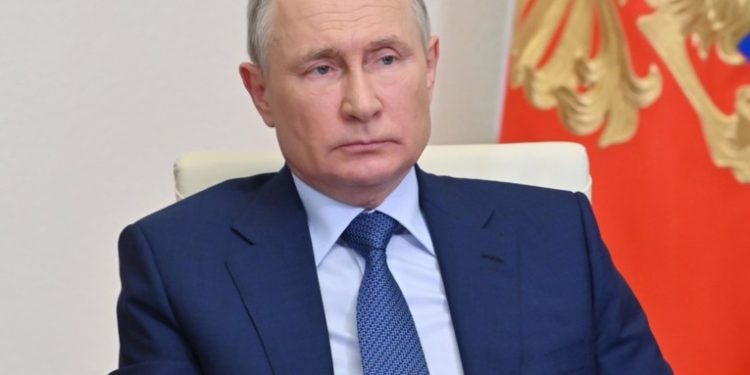 Francia y Alemania habrí­an propuesto una cumbre de la UE con Putin