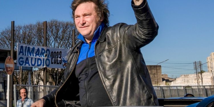 Frenan la locura: el peronismo refuerza la campaña contra Milei a 10 días de las elecciones