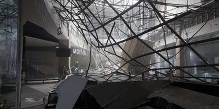 Fuerte terremoto de magnitud 6,7 sacude el sur de Filipinas, generando evacuaciones y daños en edificaciones