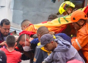 Fuertes lluvias se cobran al menos 10 vidas en Colombia