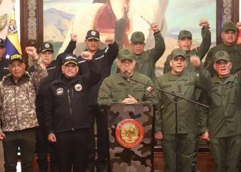 Fuerza Armada de Venezuela declara lealtad a Maduro