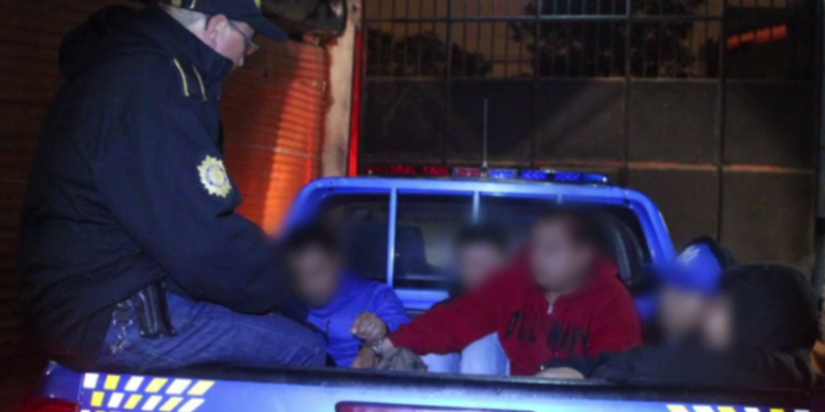 Fuerzas de seguridad capturan a siete presuntos integrantes de la mara Salvatrucha