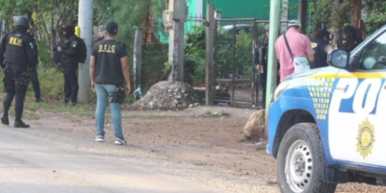 Fuerzas de seguridad desarticulan organización de narcotráfico en Petén