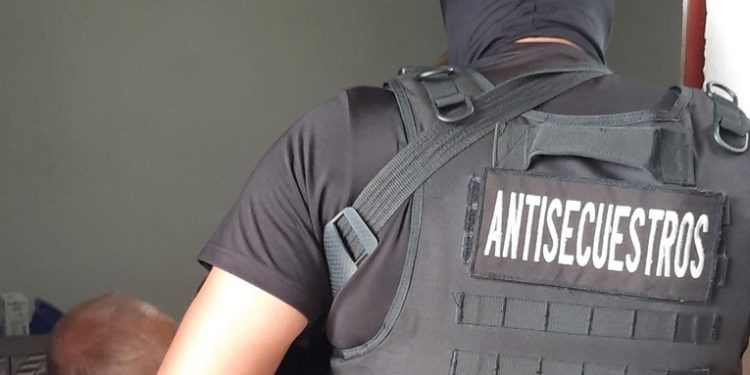 Fuerzas de seguridad liberan a ví­ctima de secuestro en Villa Hermosa