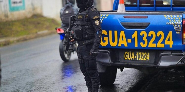 Fuerzas de seguridad retoman control en San Vicente Pacaya tras violento enfrentamiento