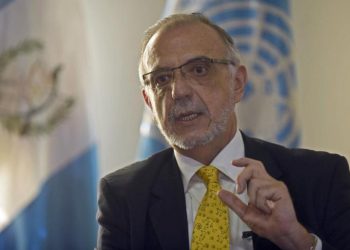 FUNCIONARIOS Y EXFUNCIONARIOS REACCIONAN ANTE SEÑALAMIENTOS CONTRA IVíN VELíSQUEZ