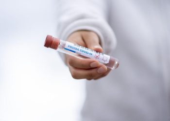 FUNDESA dona más de 3 mil pruebas de Covid-19