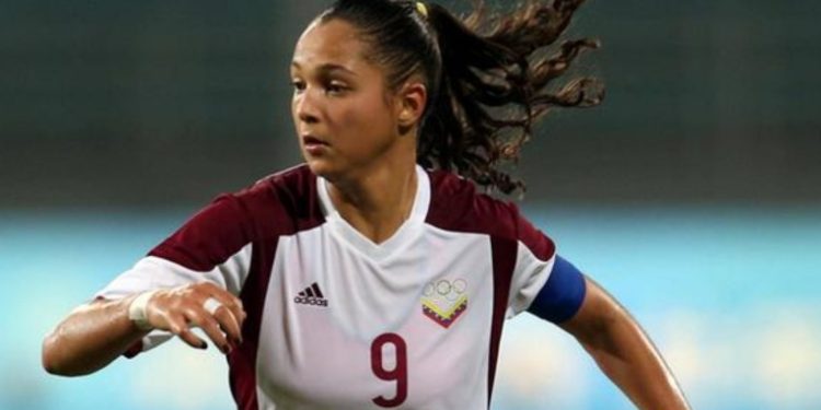 Futbolistas venezolanas se unen al #MeToo y denuncian abuso y acoso