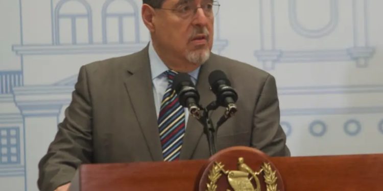 Gabinete completo acompañará a Arévalo en la entrega de su primer informe de gobierno