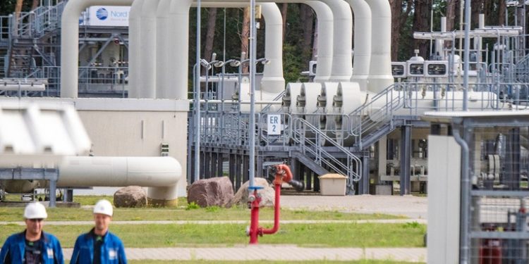 Gazprom: La demanda europea de gas cae a niveles de 1996