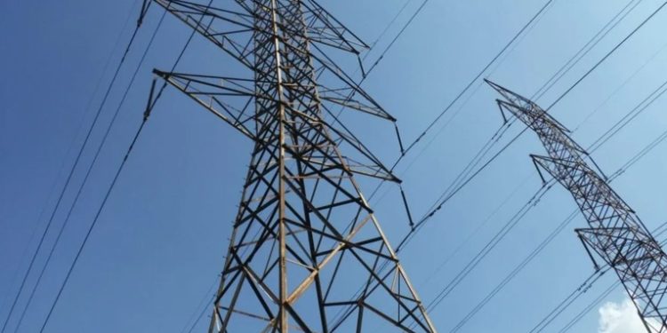 Generadores y distribuidores de energía eléctrica garantizan el suministro durante elecciones
