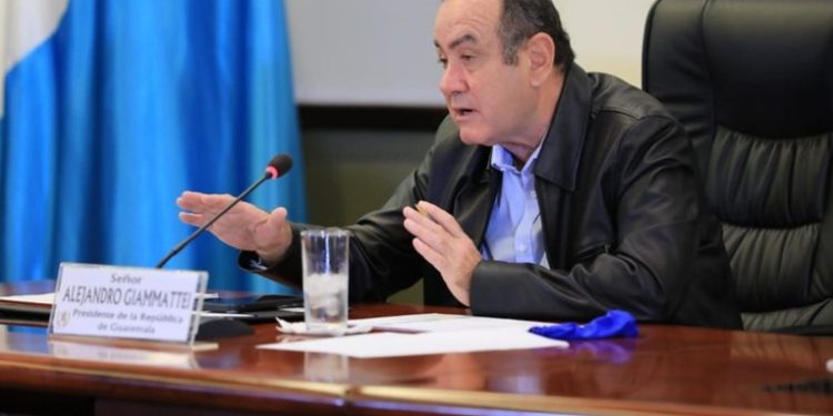 Giammattei niega vinculaciones hechas por Juan Francisco Sandoval