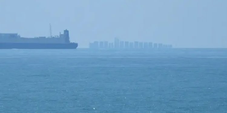 Globos chinos cruzan la línea media del Estrecho de Taiwán