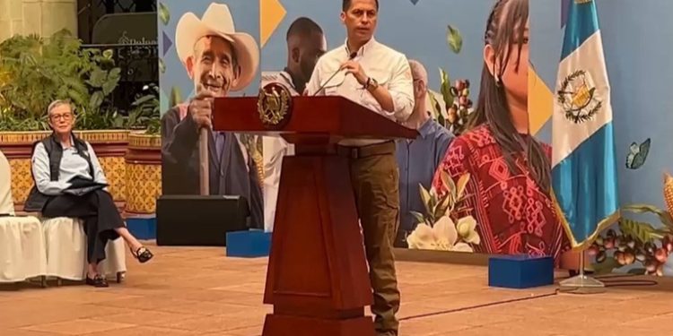 Gobernación revisa objeciones de la Contraloría por millonaria compra de armas